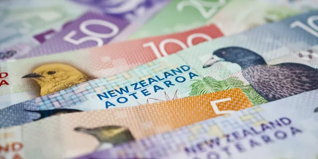 NZDUSD Kembali Terpuruk Menembus Support Kuat