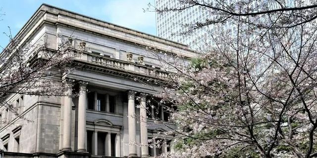 Nikkei Menjulang Tinggi Terpicu Laporan Positif dan Dovish BoJ