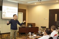 Sharing Experience on Trading Forex and Gold in Bandung